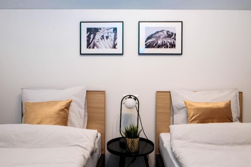 #Stayhere - Spacious Luxury Town Hall 3Bdr Apartment VNO Exteriör bild