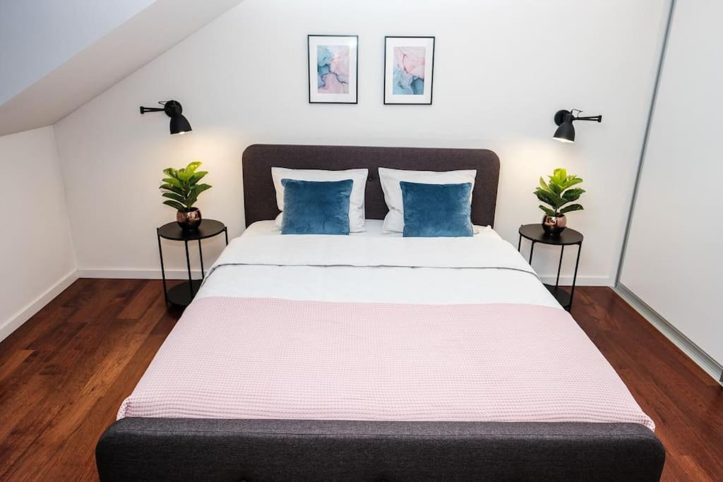 #Stayhere - Spacious Luxury Town Hall 3Bdr Apartment VNO Exteriör bild